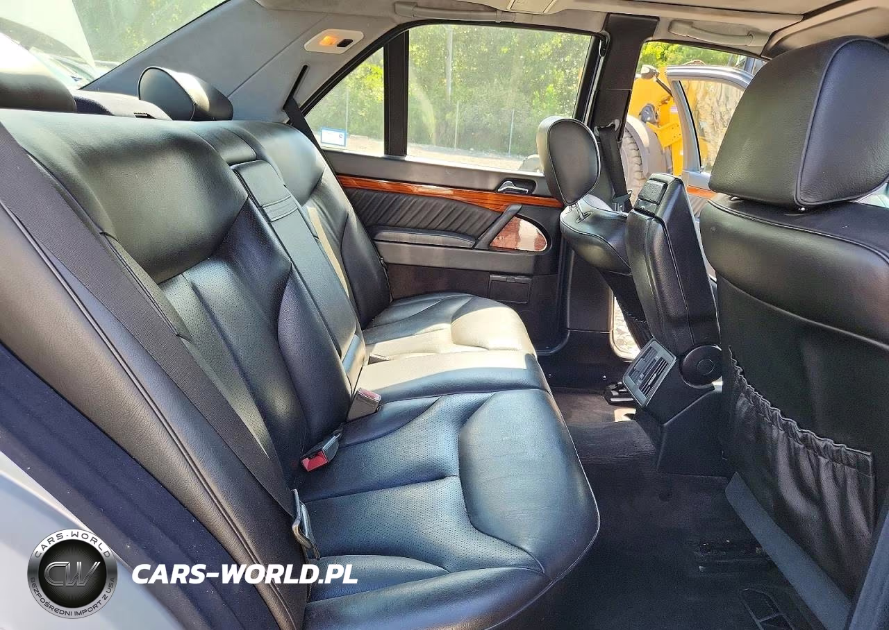 1994 Mercedes-Benz S 320 VIN:WDBGA32E6RA190575 - 10
