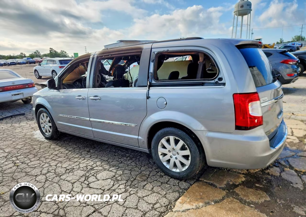 2015 Chrysler Town & Country Touring VIN:2C4RC1BG1FR695683 - 2