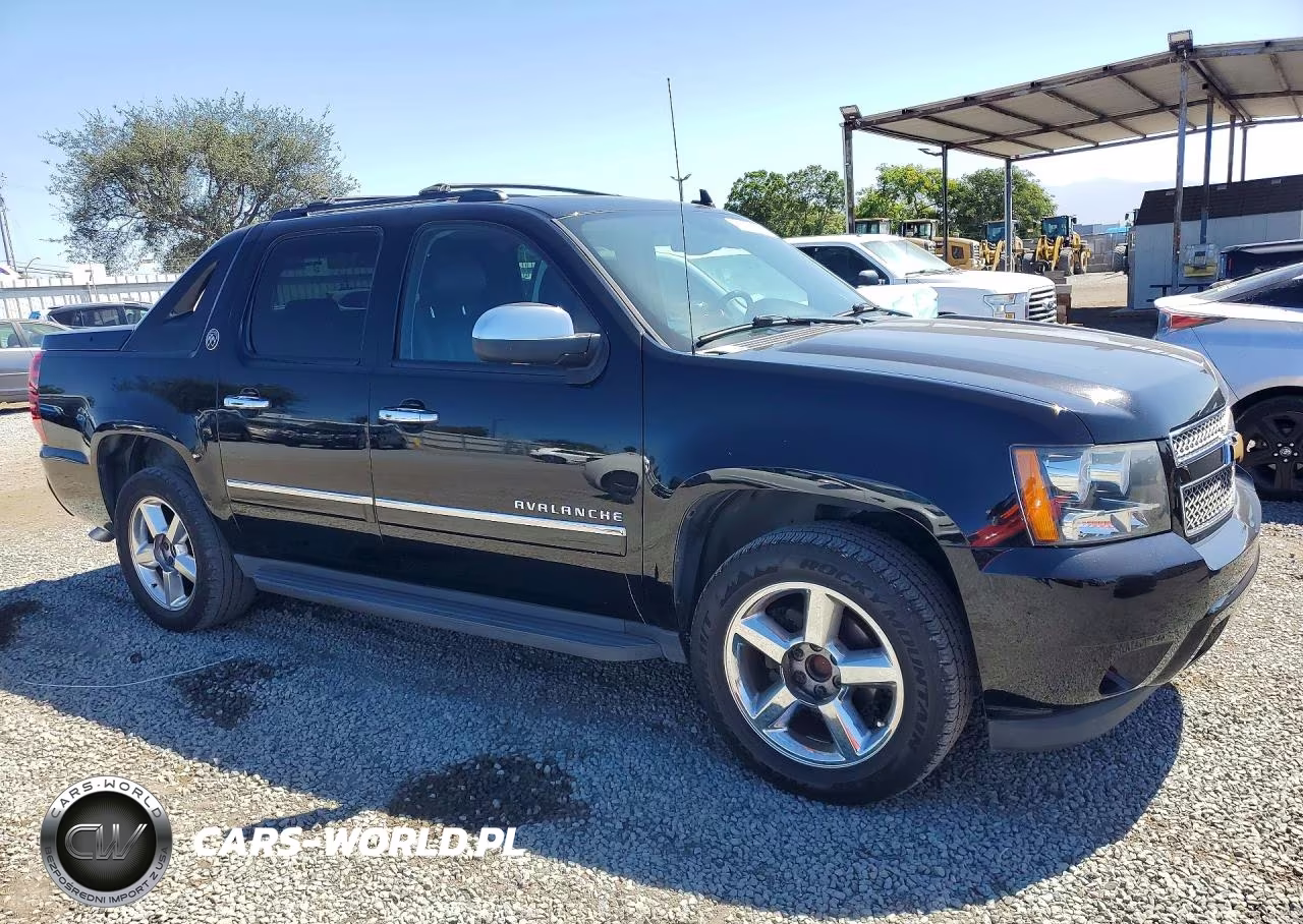 2013 CHEVROLET AVALANCHE LTZ VIN:3GNMCGE08DG168195 - 4