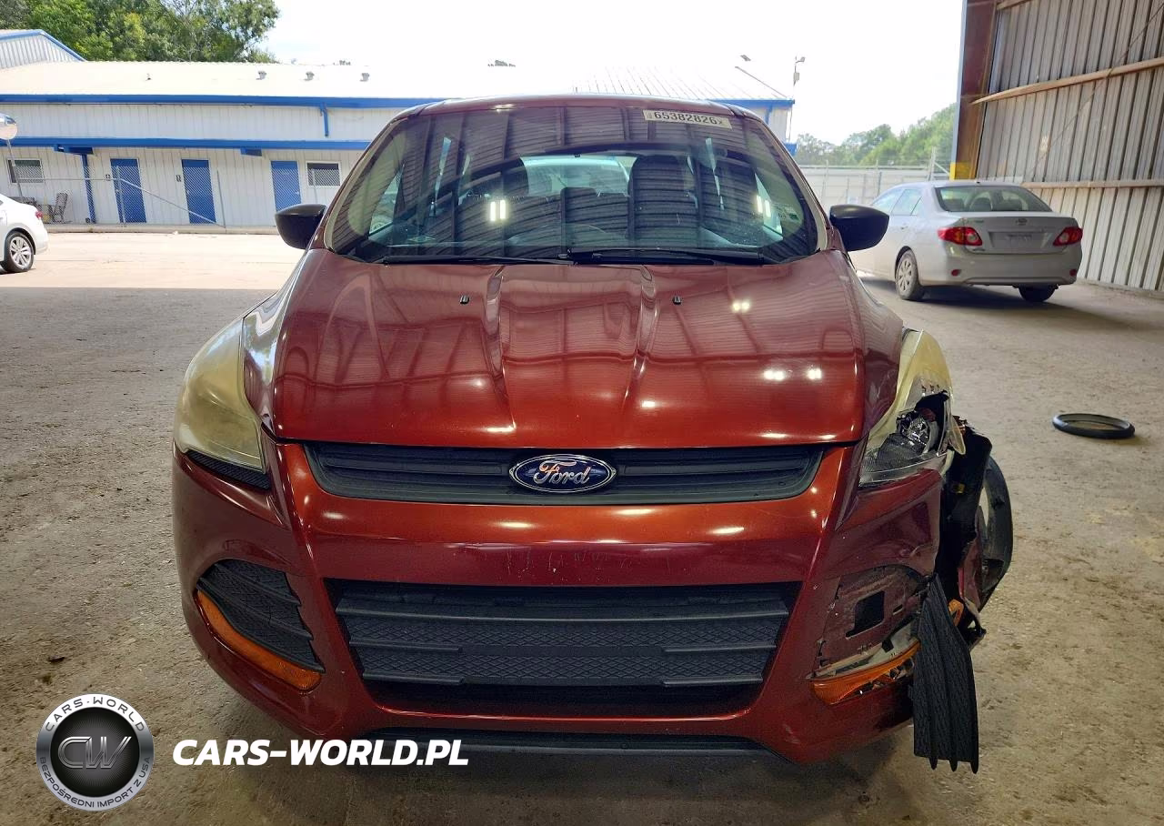 2015 Ford Escape S VIN:1FMCU0F71FUB56258 - 5