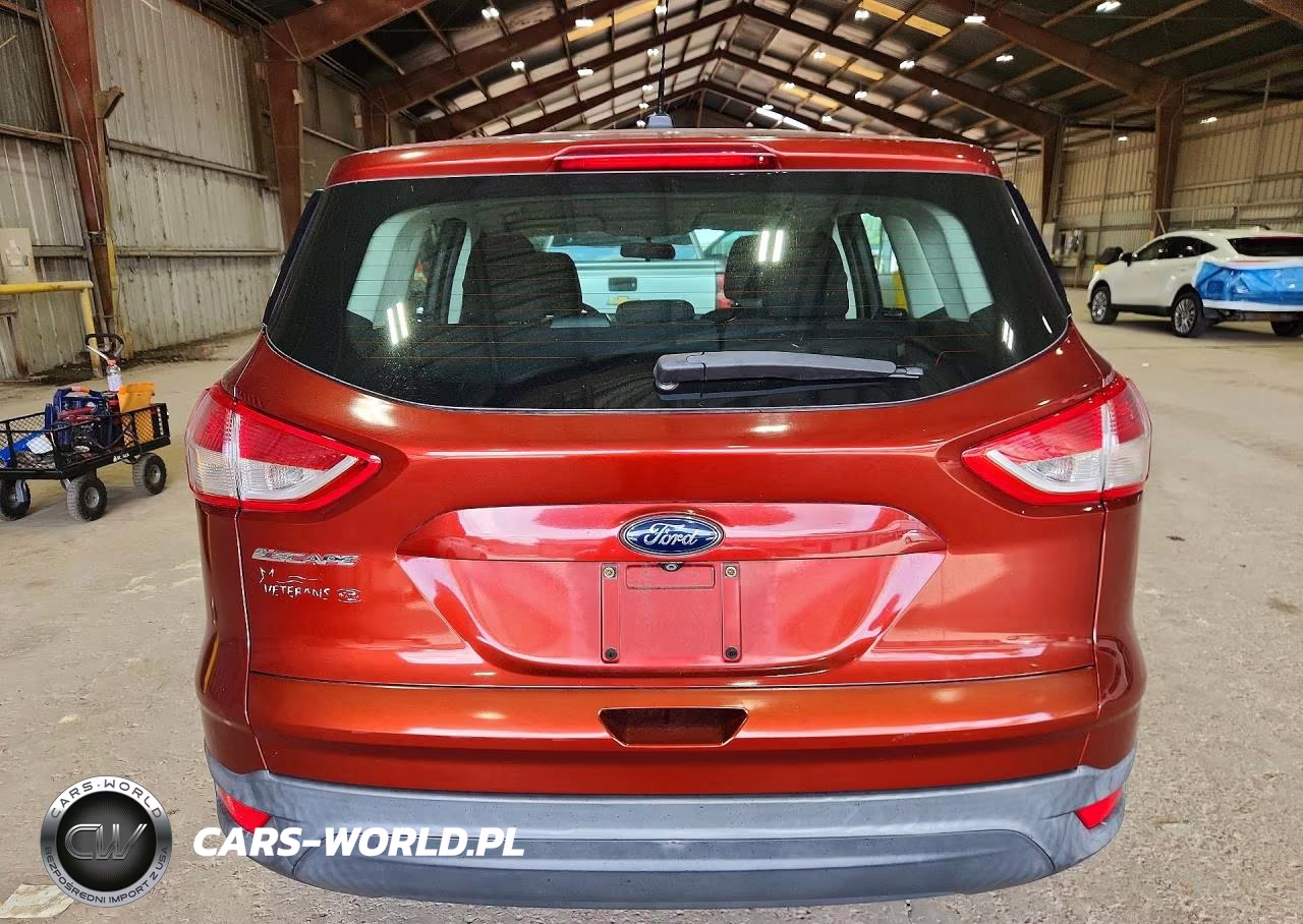 2015 Ford Escape S VIN:1FMCU0F71FUB56258 - 6