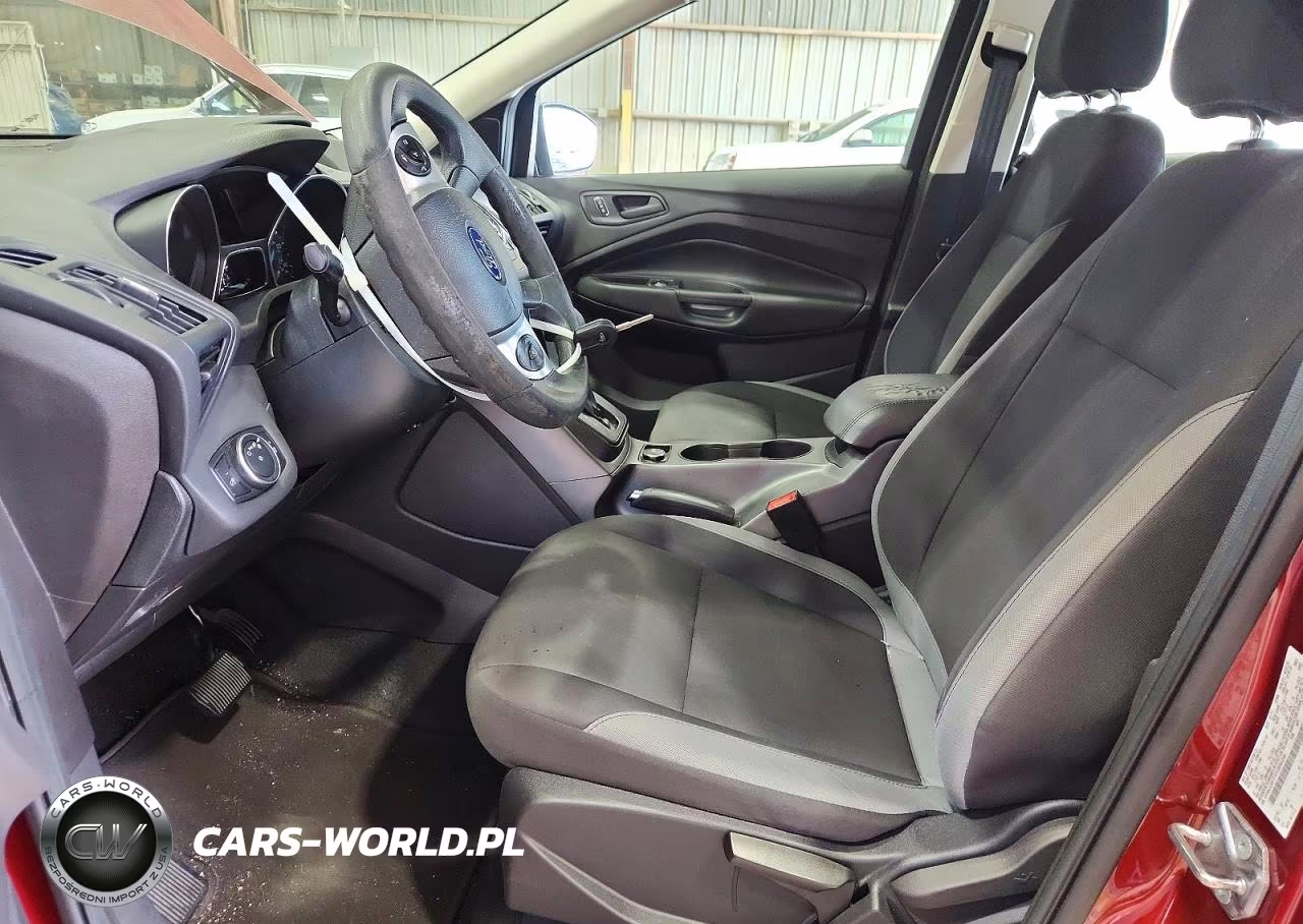 2015 Ford Escape S VIN:1FMCU0F71FUB56258 - 7
