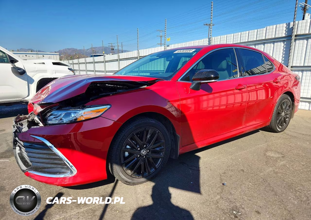 2023 Toyota Camry Xle – zdjęcie 1 z 12