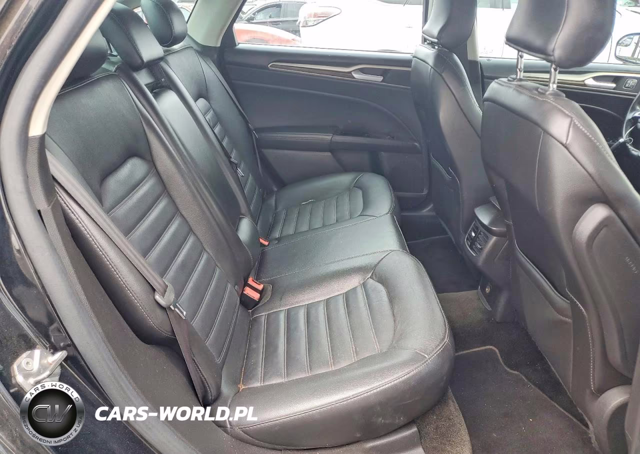 2016 Ford Fusion Se VIN:3FA6P0H9XGR247258 - 10