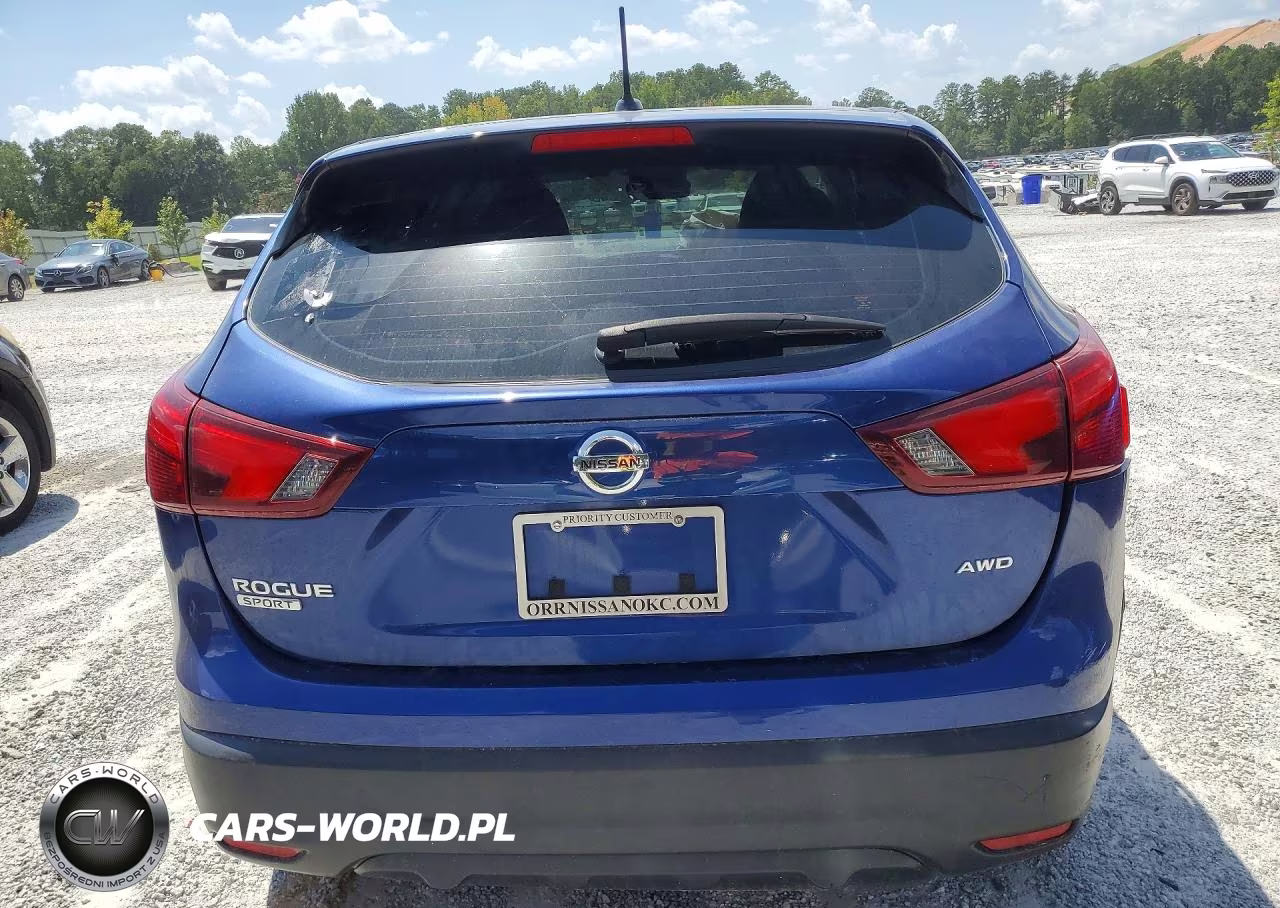 2018 Nissan Rogue Sport S VIN:JN1BJ1CR8JW257138 - 6