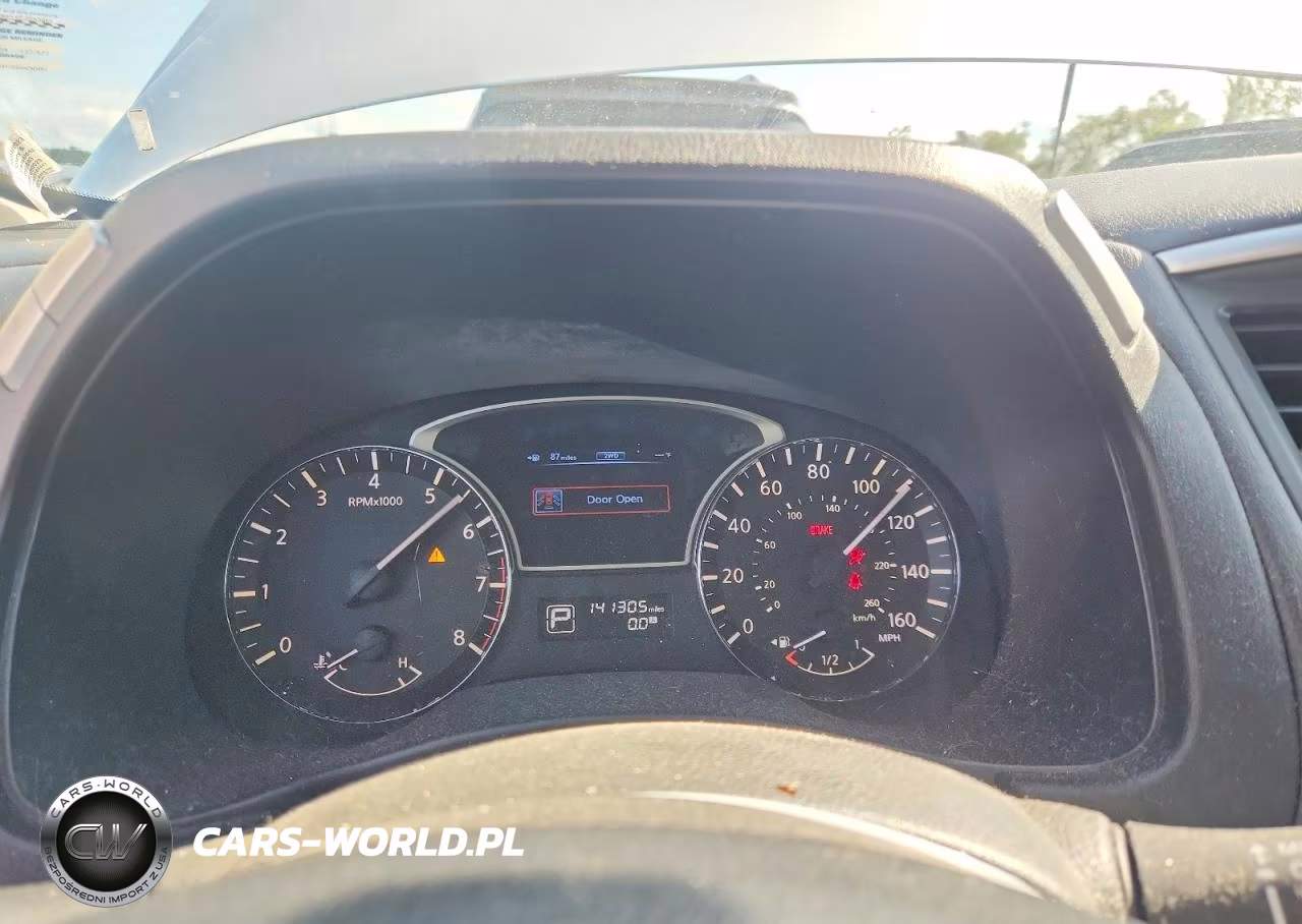 2013 Nissan Pathfinder S VIN:5N1AR2MM4DC690029 - 9