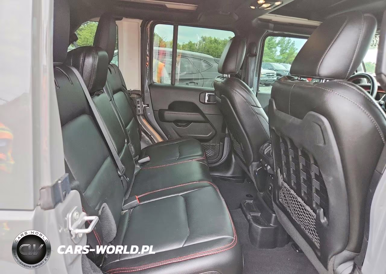 2021 Jeep Wrangler Unlimited Rubicon VIN:1C4HJXFN1MW584603 - 11