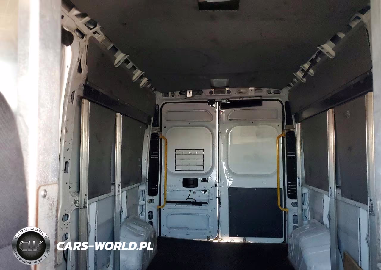 2018 Ram Promaster 2500 2500 High VIN:3C6TRVDG2JE160663 - 10