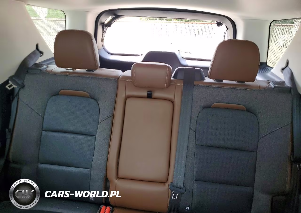 2021 Ford Bronco Sport Outer Banks VIN:3FMCR9C63MRB27057 - 10