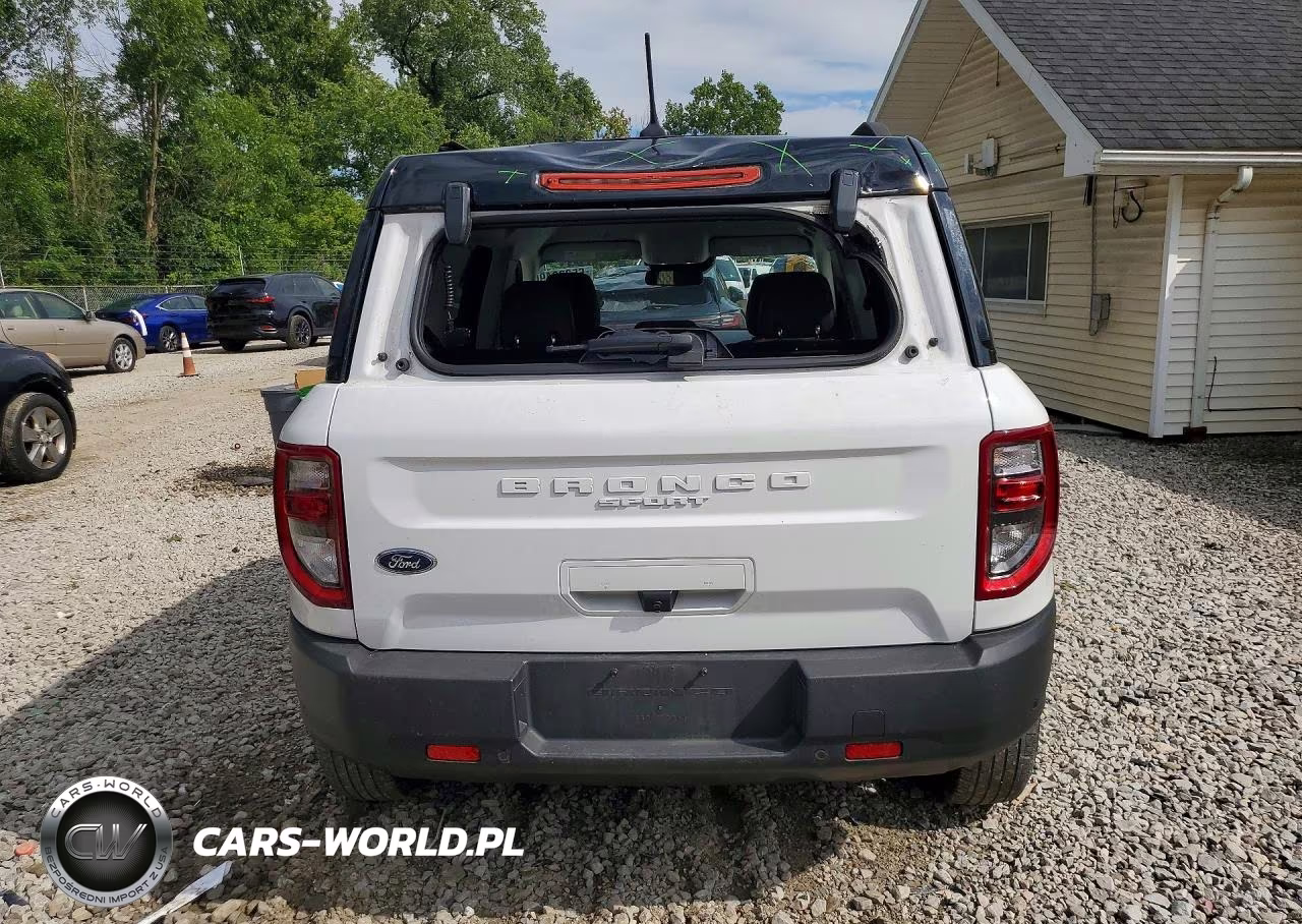 2021 Ford Bronco Sport Outer Banks VIN:3FMCR9C63MRB27057 - 6