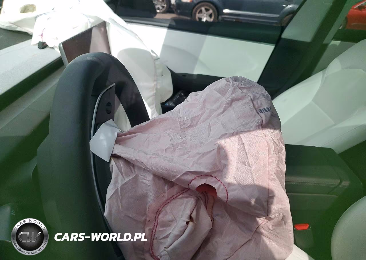 2026 Tesla Model 3 VIN:5YJ3E1EA7TF179827 - 9