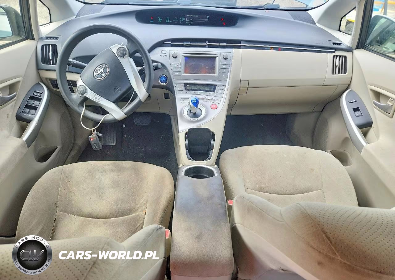 2015 Toyota Prius Two VIN:JTDKN3DUXF1969994 - 8