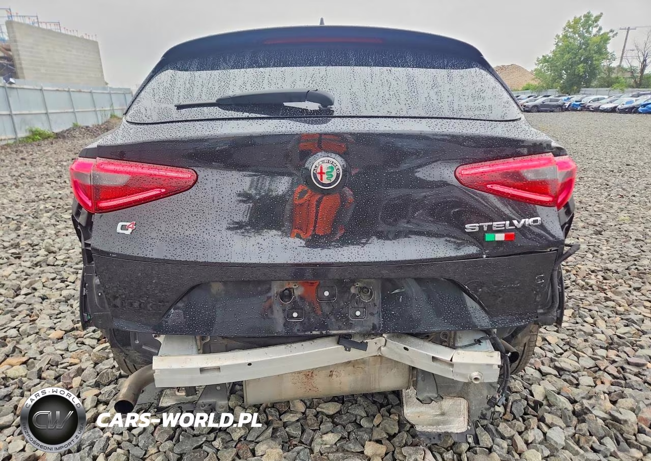 2023 Alfa Romeo Stelvio Ti VIN:ZASPAKBN1P7D56675 - 6