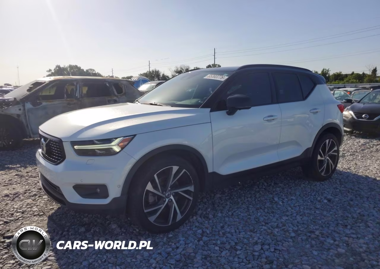 2020 Volvo Xc40 T5 R-Design