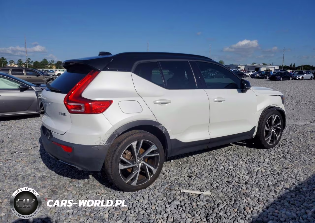 2020 Volvo Xc40 T5 R-Design VIN:YV4162UMXL2231621 - 3
