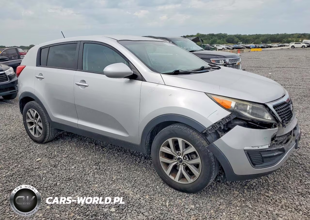 2016 Kia Sportage Lx VIN:KNDPB3AC8G7881003 - 4