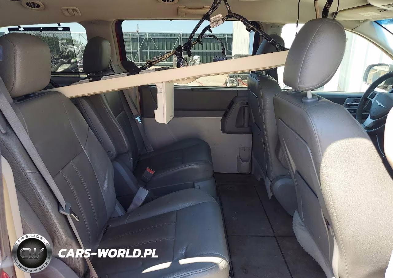 2008 Chrysler Town & Country Touring VIN:2A8HR54P78R770428 - 11