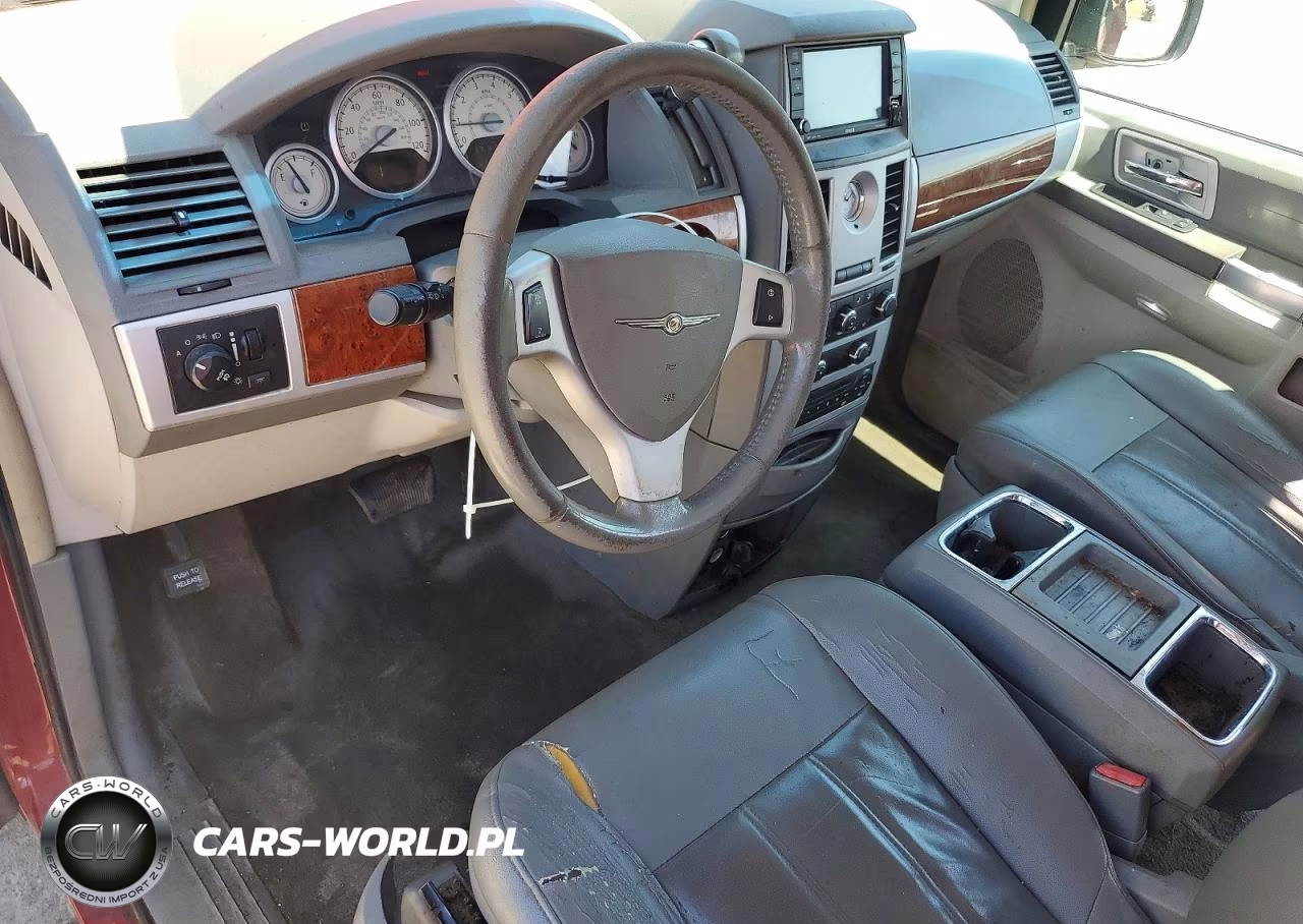 2008 Chrysler Town & Country Touring VIN:2A8HR54P78R770428 - 8