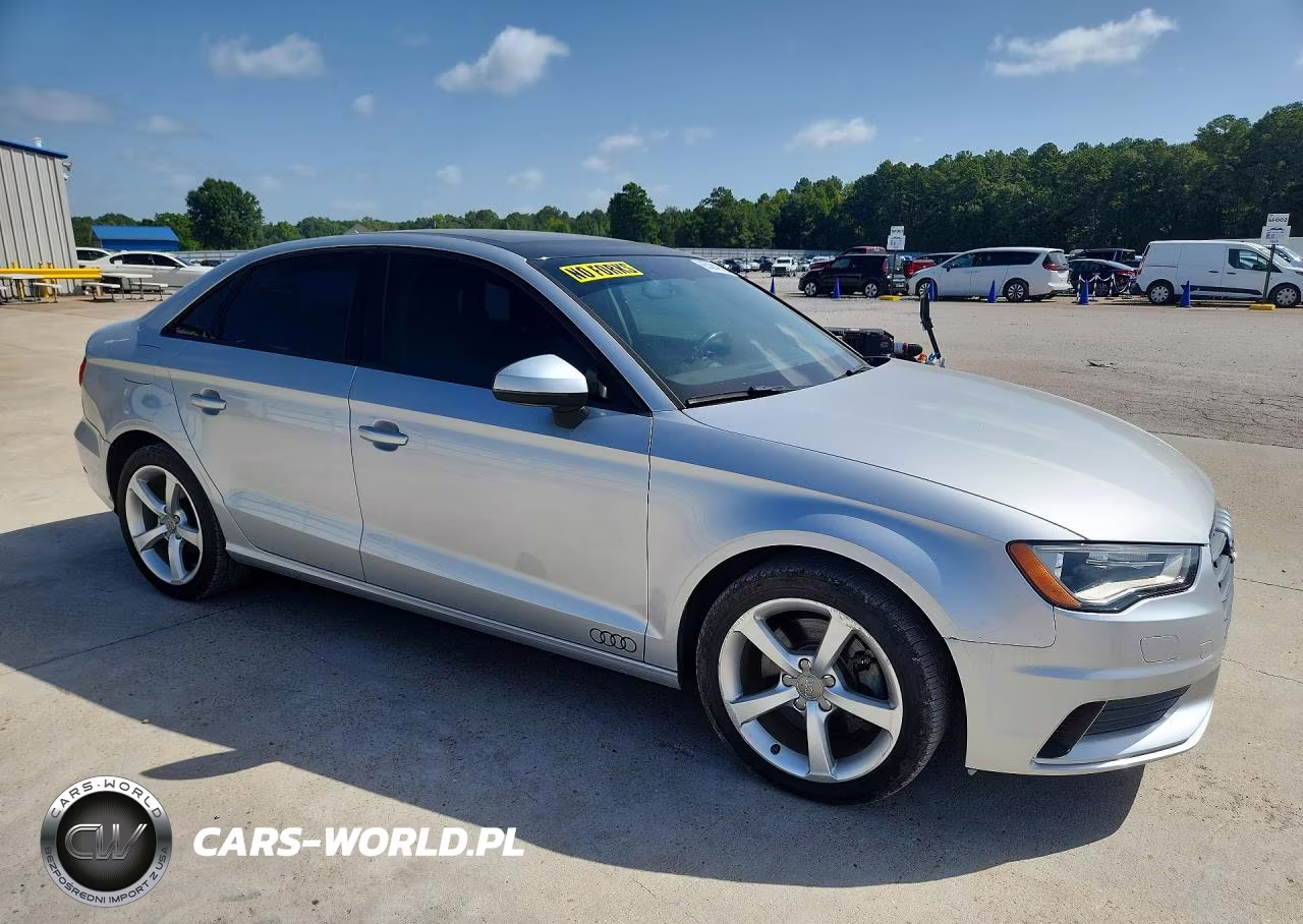 2015 Audi A3 Premium VIN:WAUACGFF8F1005589 - 4