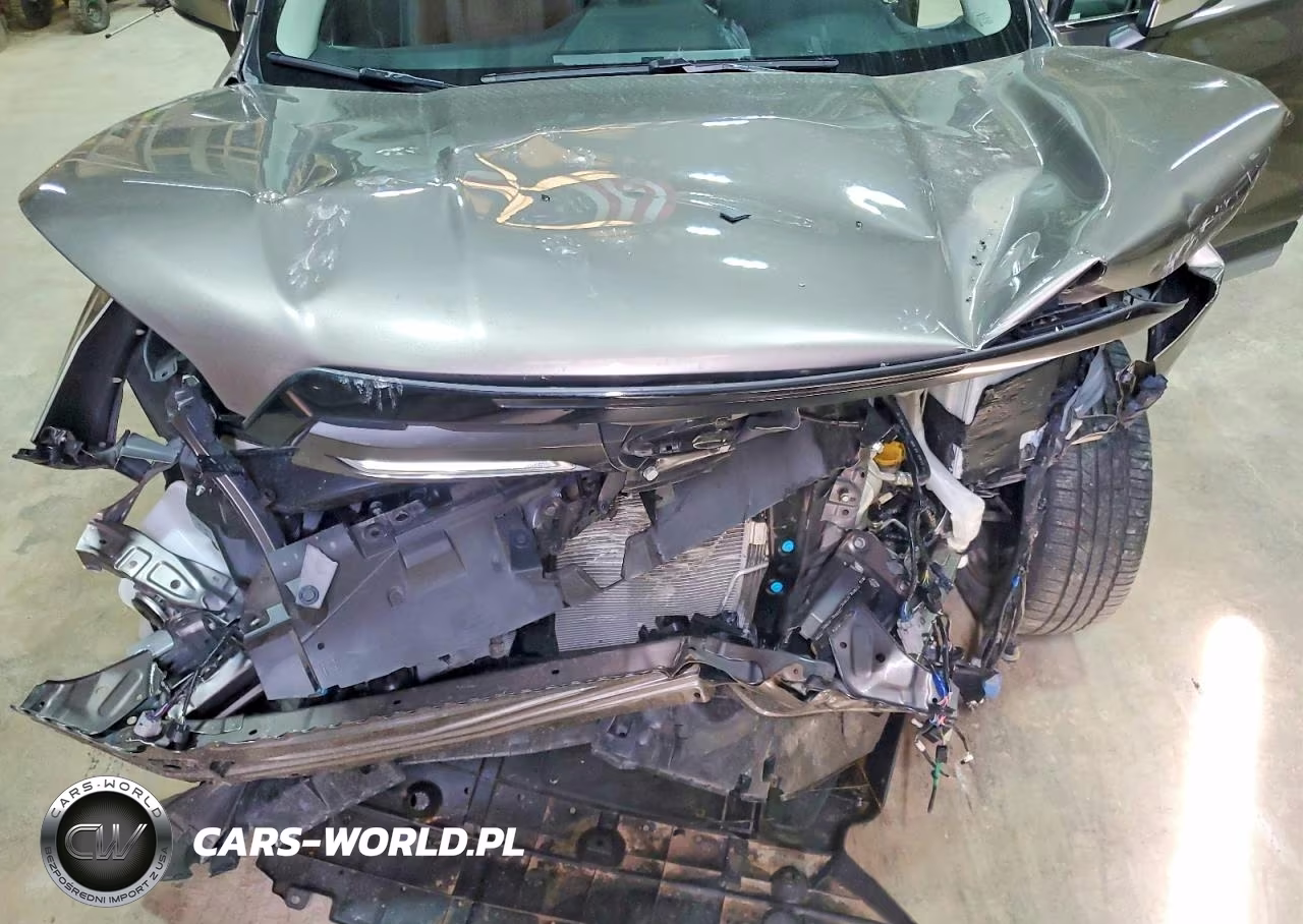 2022 Subaru Forester Touring VIN:JF2SKARC2NH447607 - 12