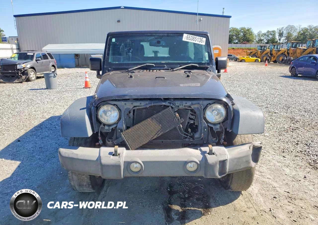 2016 Jeep Wrangler Unlimited Sport VIN:1C4BJWKG0GL293393 - 5