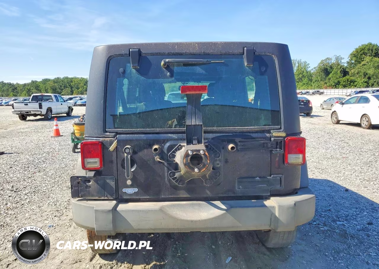2016 Jeep Wrangler Unlimited Sport VIN:1C4BJWKG0GL293393 - 6