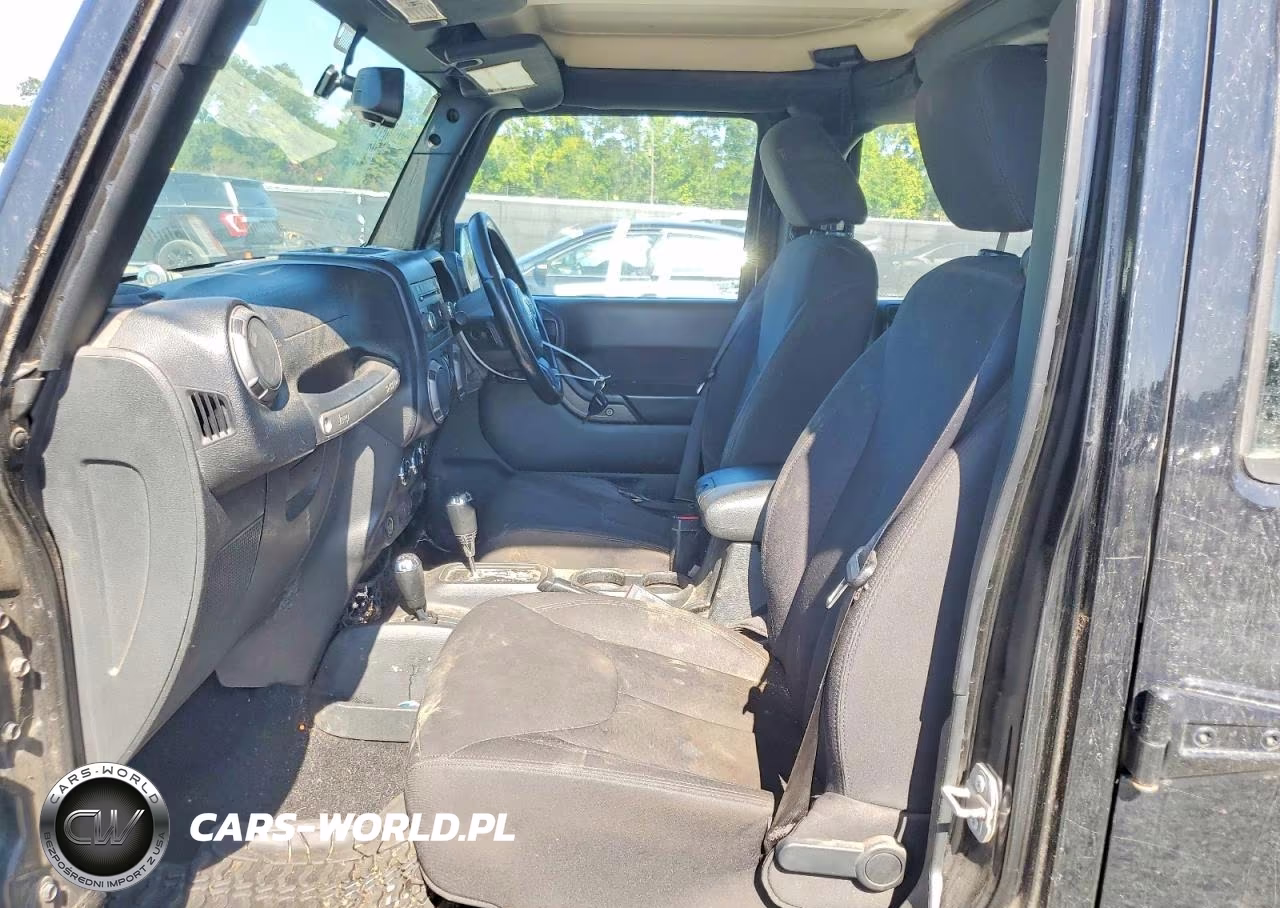 2016 Jeep Wrangler Unlimited Sport VIN:1C4BJWKG0GL293393 - 7