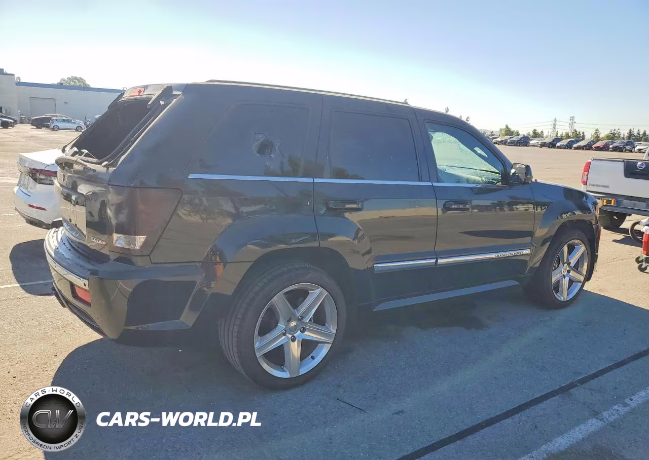 2008 Jeep Grand Cherokee Srt-8 VIN:1J8HR78318C143588 - 3