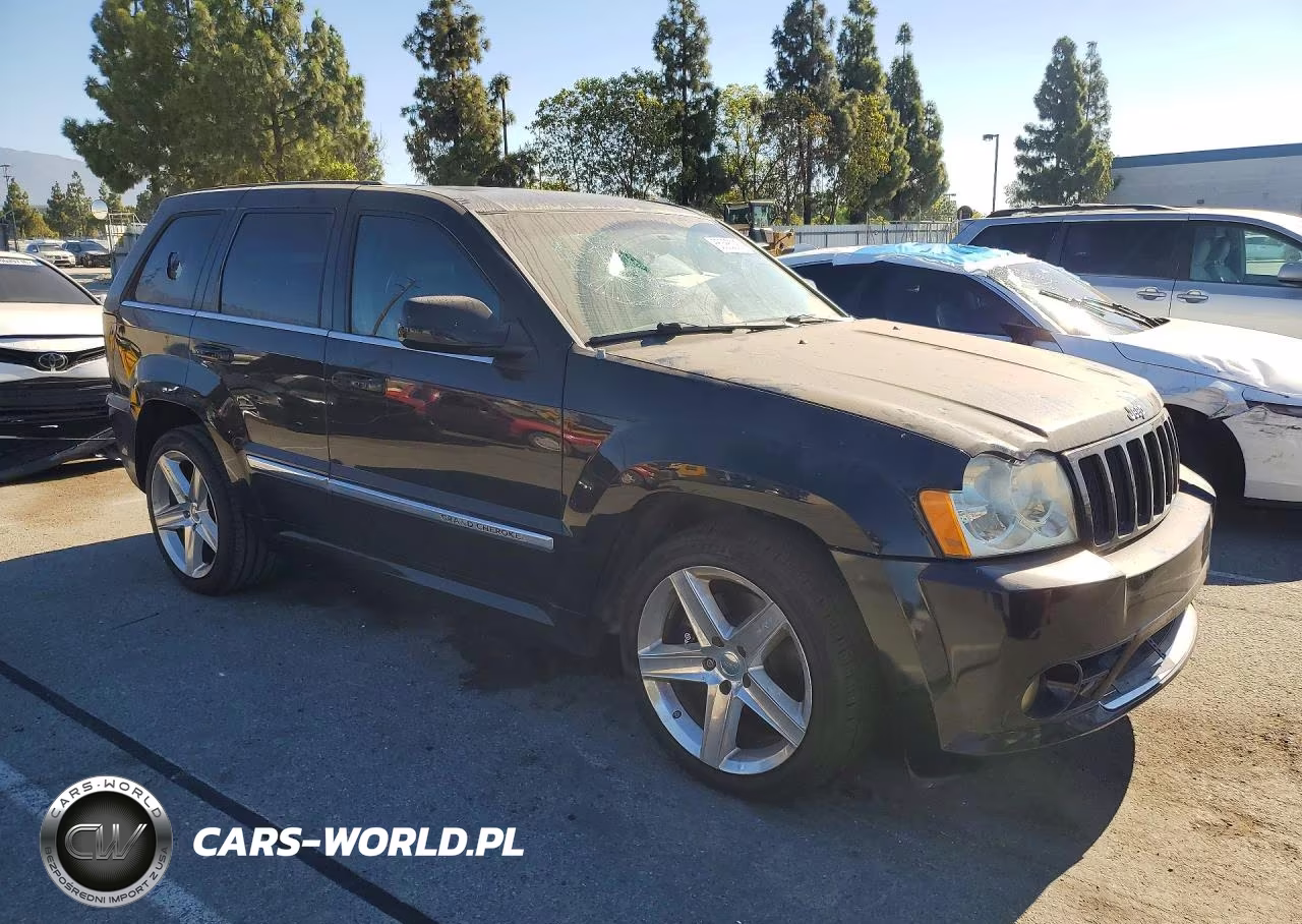 2008 Jeep Grand Cherokee Srt-8 VIN:1J8HR78318C143588 - 4
