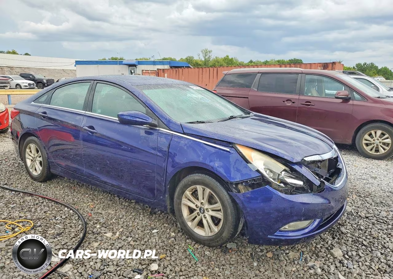 2013 Hyundai Sonata Gls VIN:5NPEB4AC2DH745552 - 4