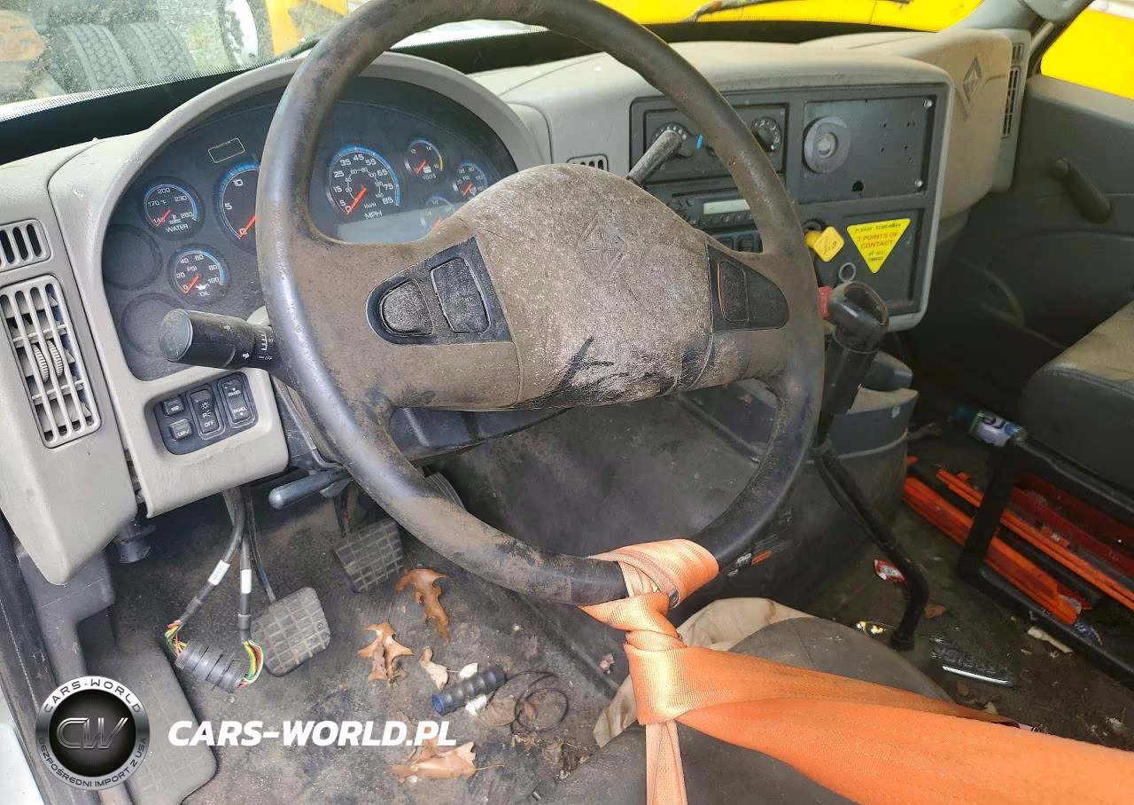 2012 International 8000 8600 - Semi Truck VIN:1HSHXSJR2CH144833 - 8