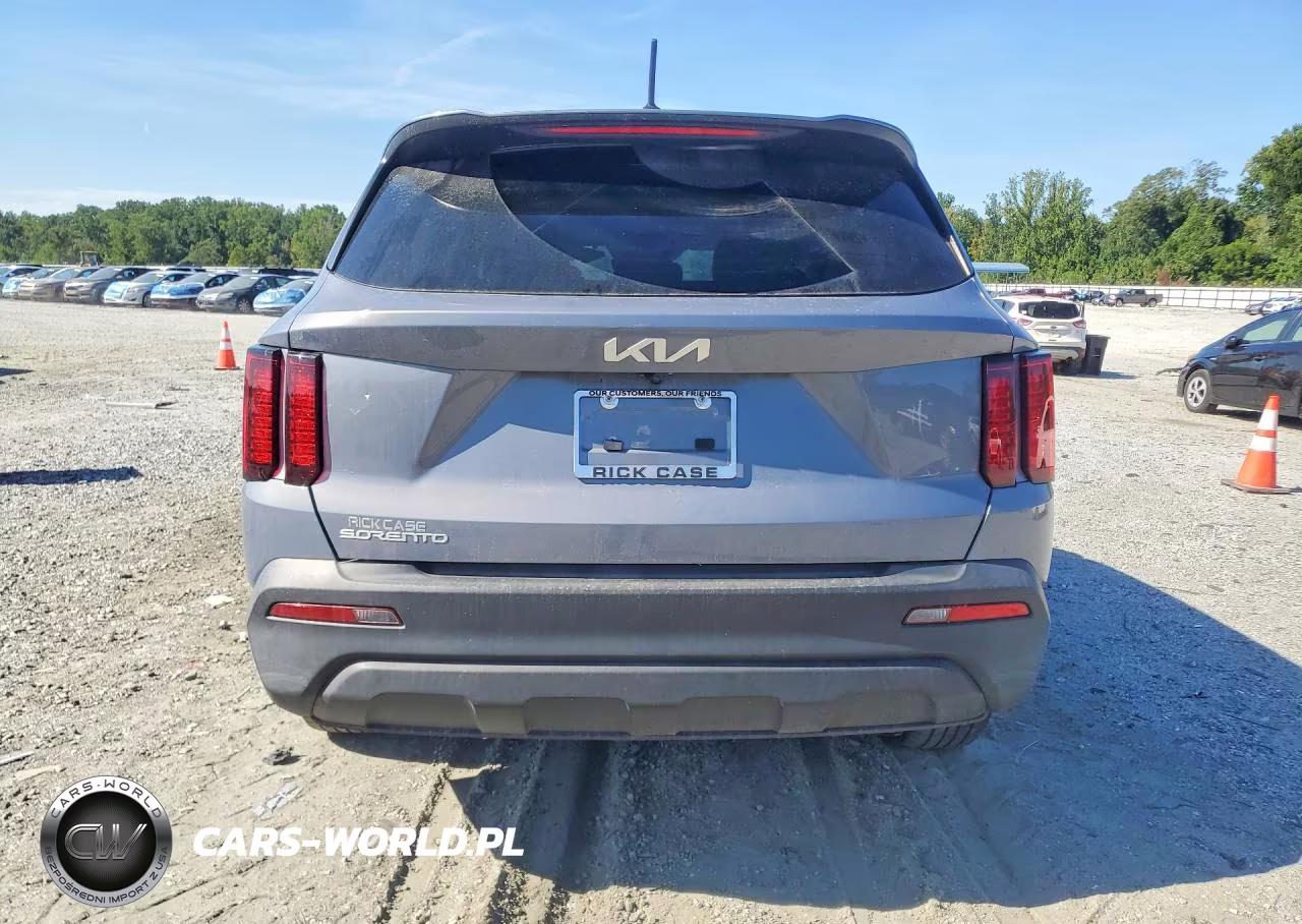 2023 Kia Sorento Lx VIN:5XYRG4LC8PG186360 - 6