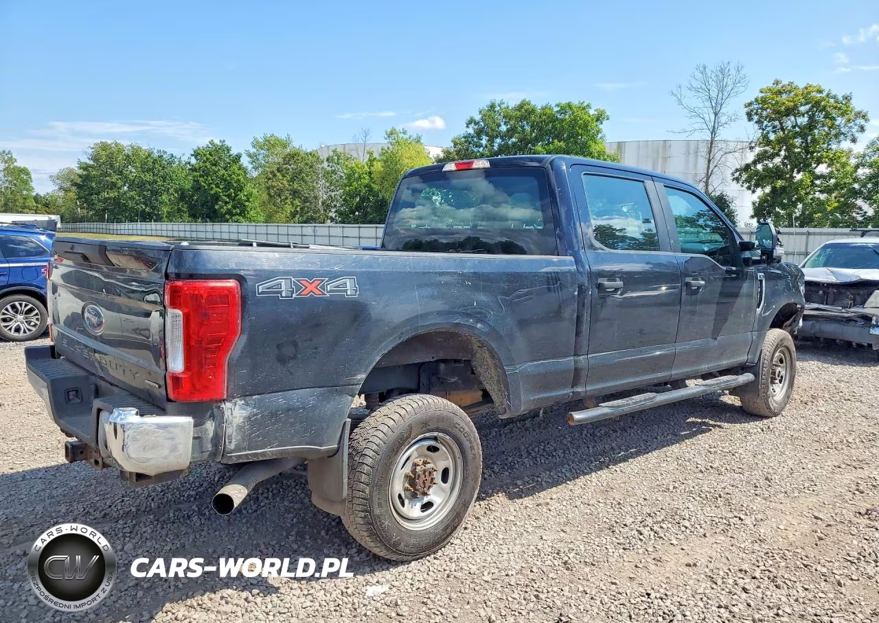 2019 Ford F250 Super Duty VIN:1FT7W2B6XKEG26252 - 3