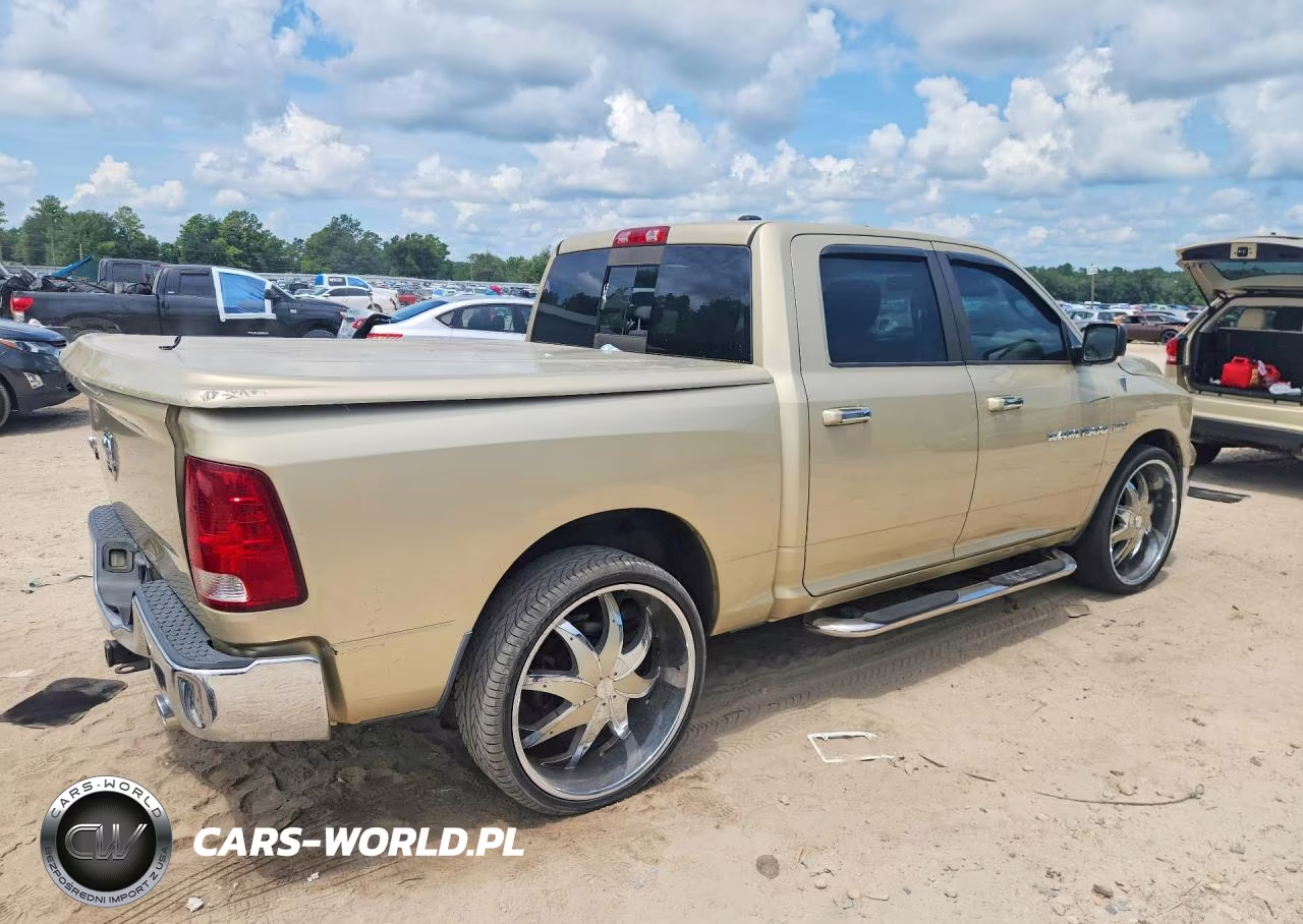 2011 Dodge Ram 1500 VIN:1D7RB1CT5BS601625 - 3