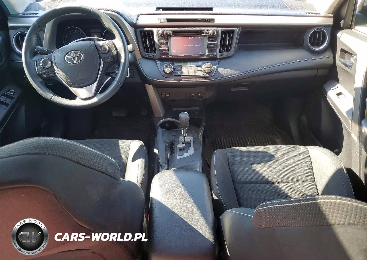 2017 Toyota Rav4 Xle VIN:2T3RFREV9HW636681 - 8