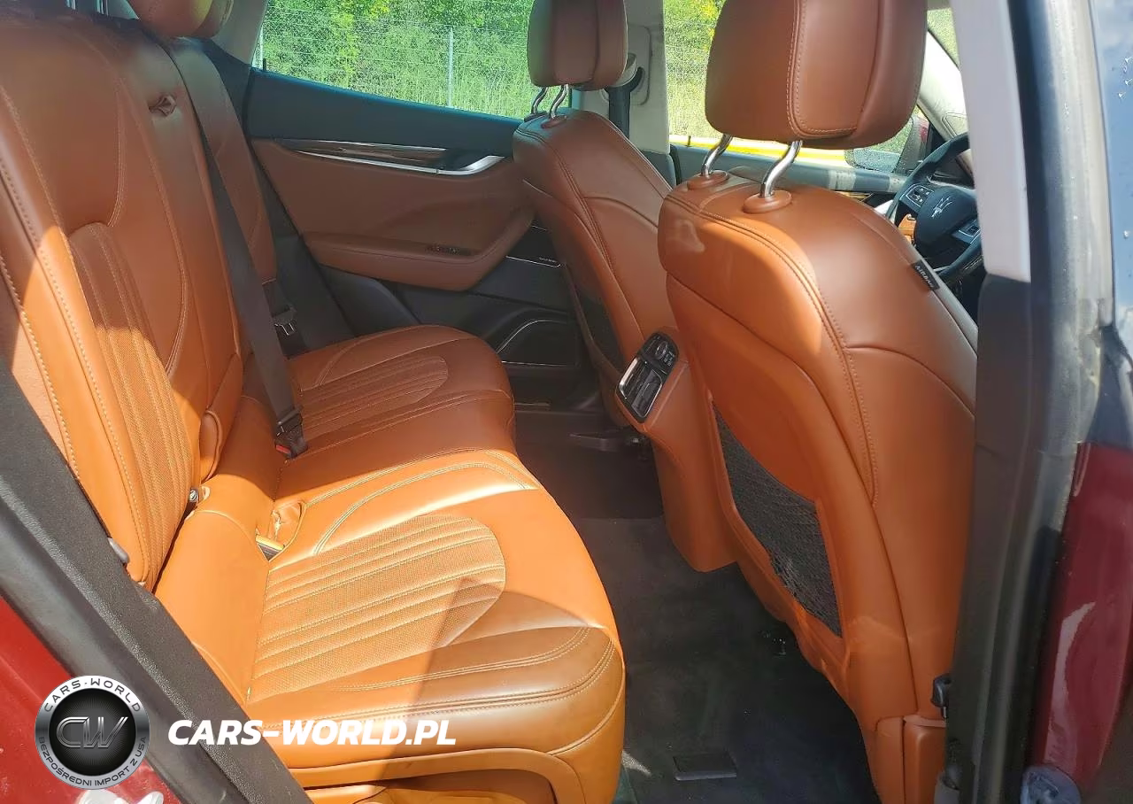 2017 Maserati Levante VIN:ZN661XUL5HX256561 - 11