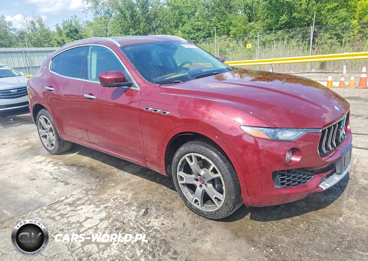2017 Maserati Levante VIN:ZN661XUL5HX256561 - 4