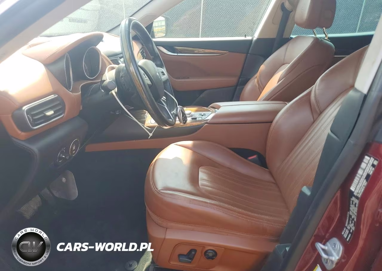 2017 Maserati Levante VIN:ZN661XUL5HX256561 - 7