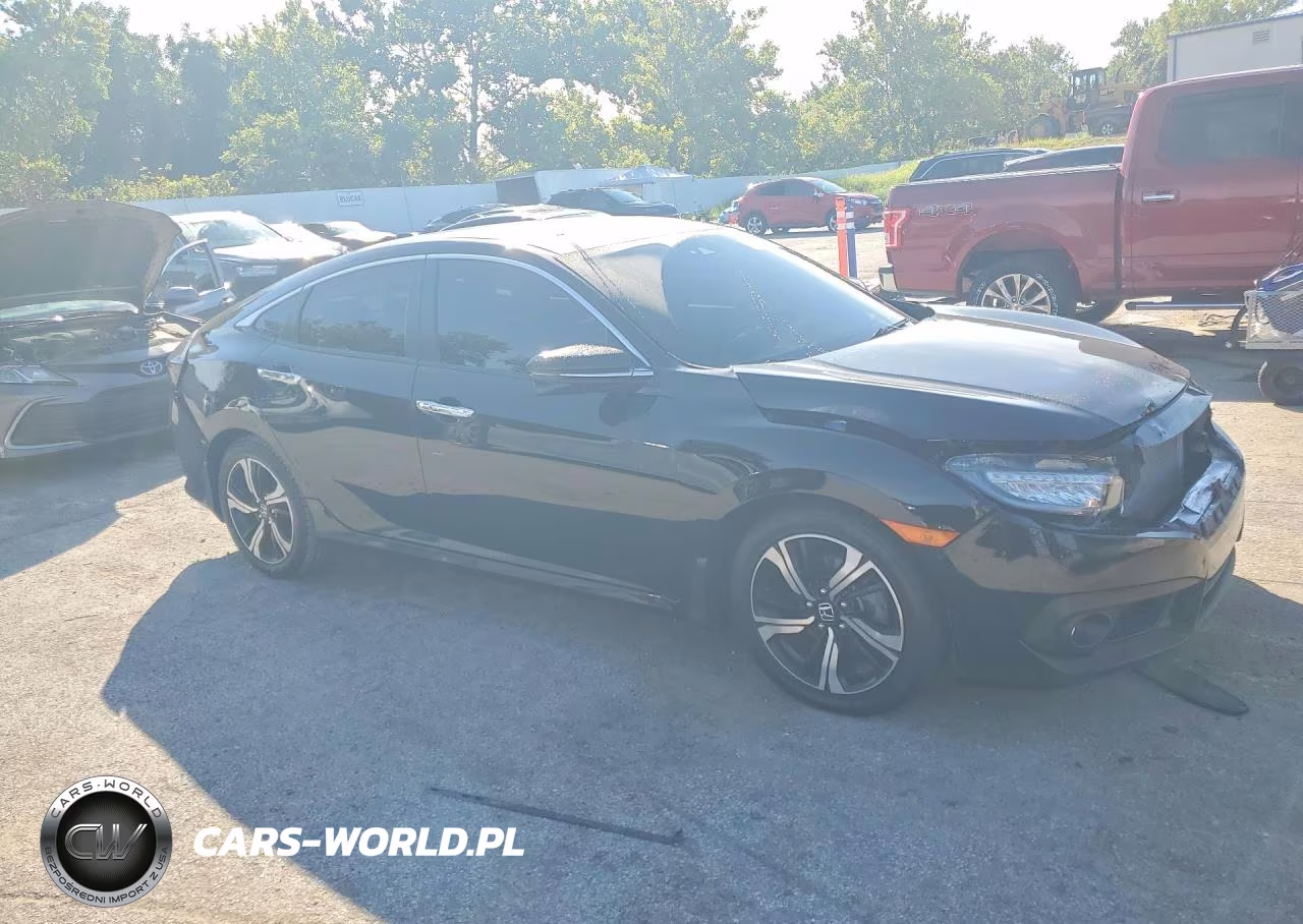 2016 Honda Civic Touring VIN:19XFC1F95GE013860 - 4