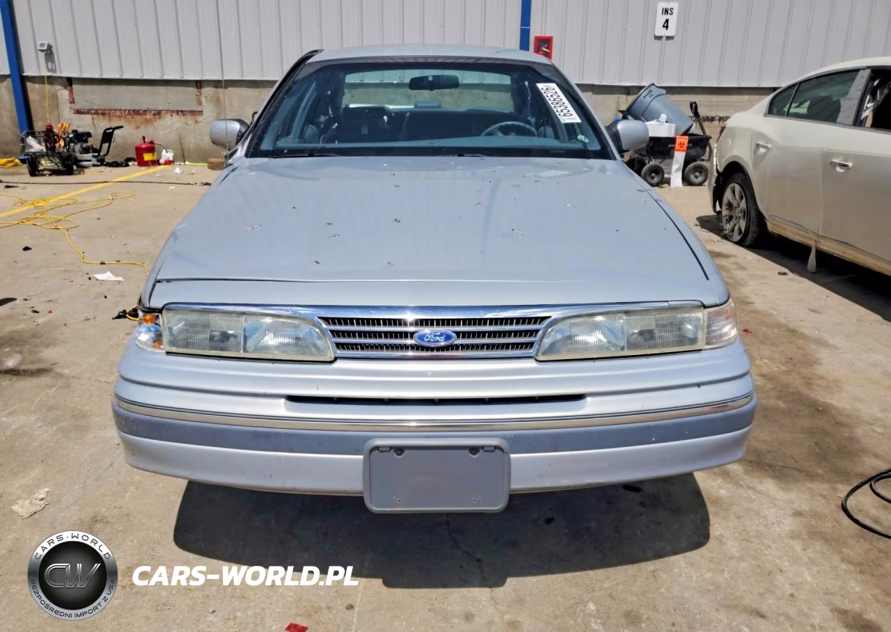 1994 Ford Crown Victoria VIN:2FALP73W7RX132680 - 5