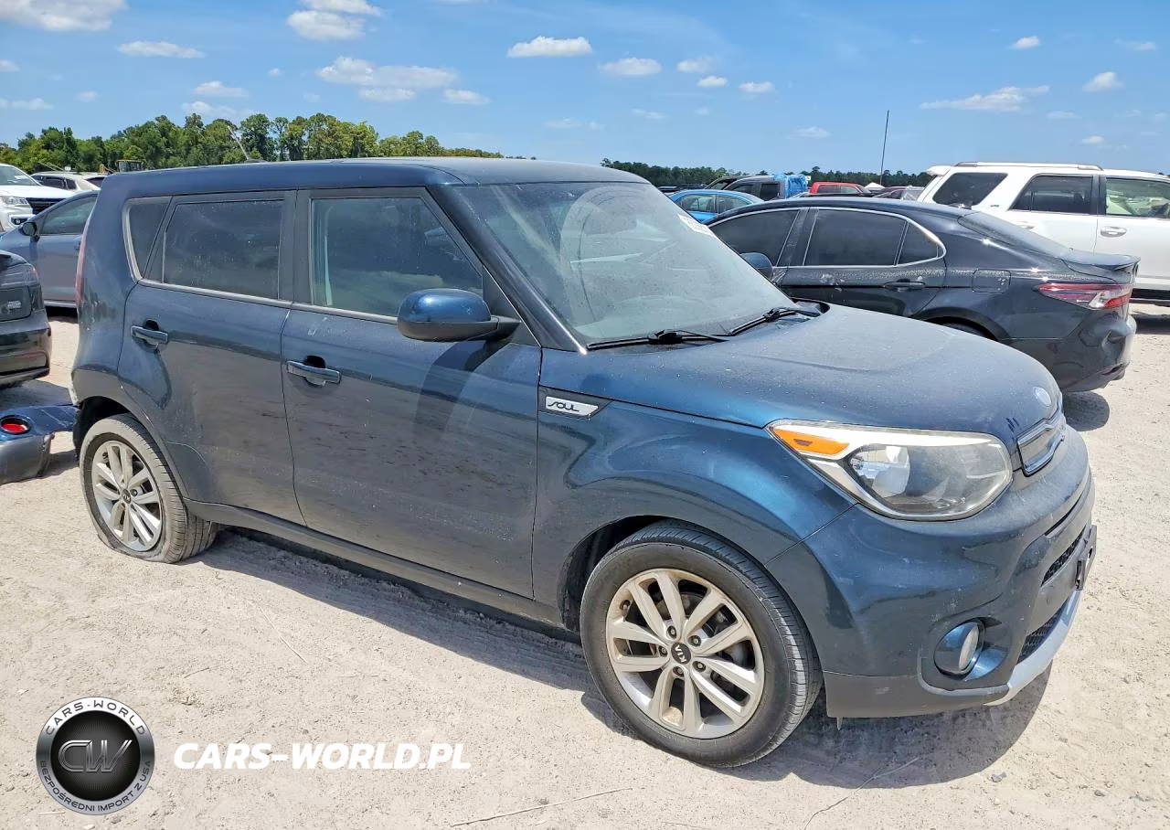 2018 Kia Soul + VIN:KNDJP3A51J7541773 - 4