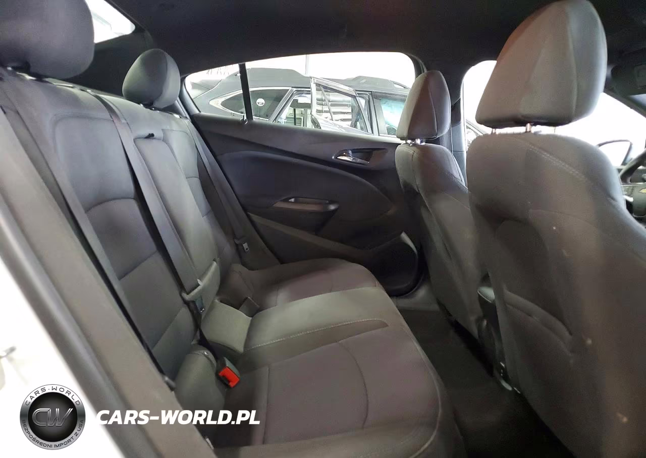 2018 Chevrolet Cruze Lt VIN:1G1BE5SMXJ7164462 - 10