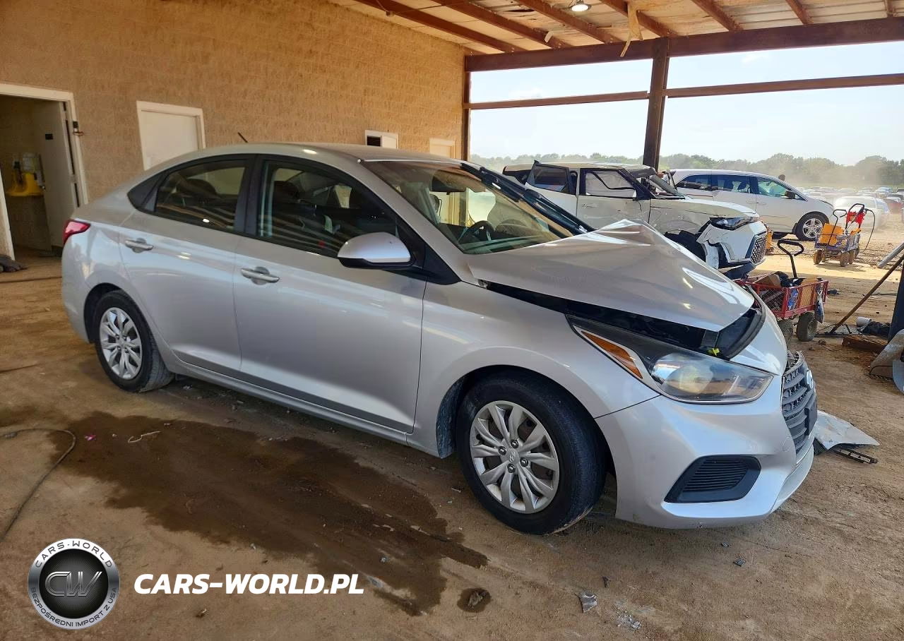 2018 Hyundai Accent Se VIN:3KPC24A3XJE020238 - 4