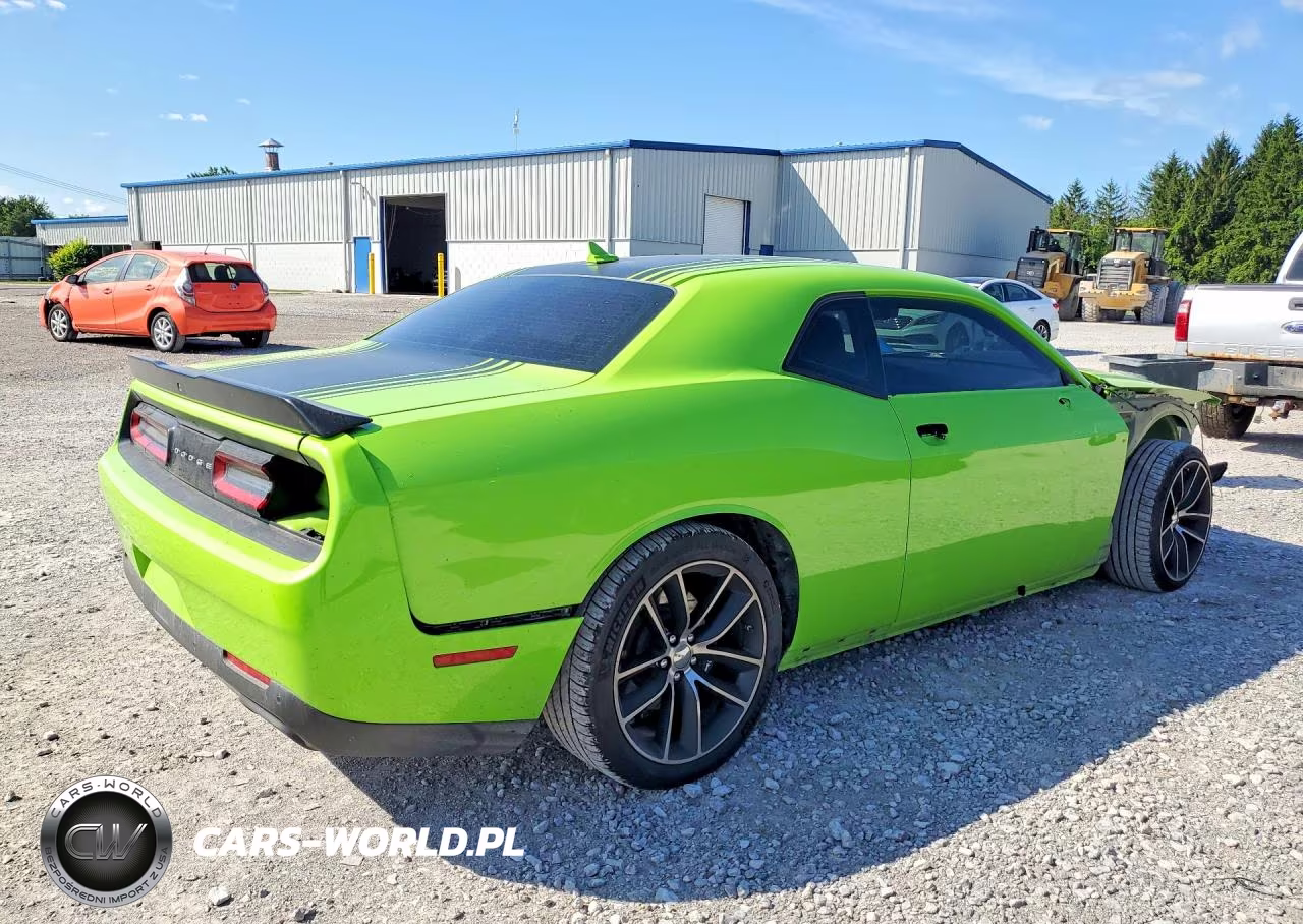 2015 Dodge Challenger R-T Scat Pack VIN:2C3CDZFJ7FH822664 - 3