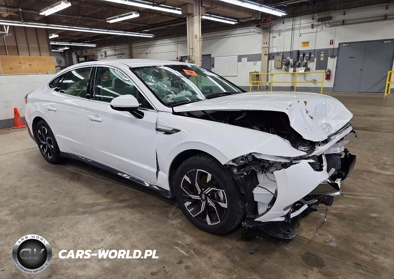 2025 Hyundai Sonata Sel VIN:KMHL64JA1SA483386 - 4