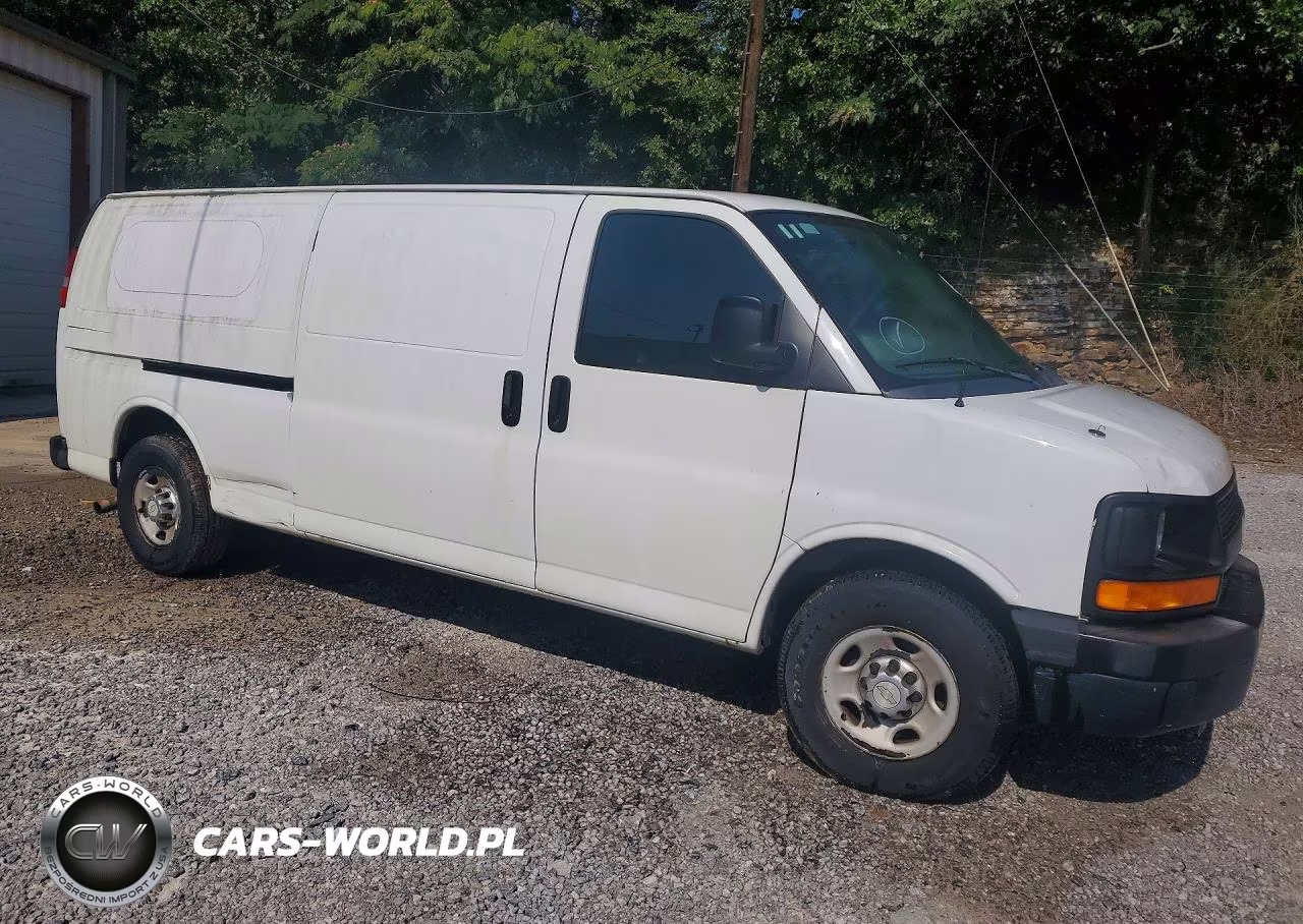 2012 Chevrolet Express G2500 VIN:1GCWGGCA4C1156737 - 4