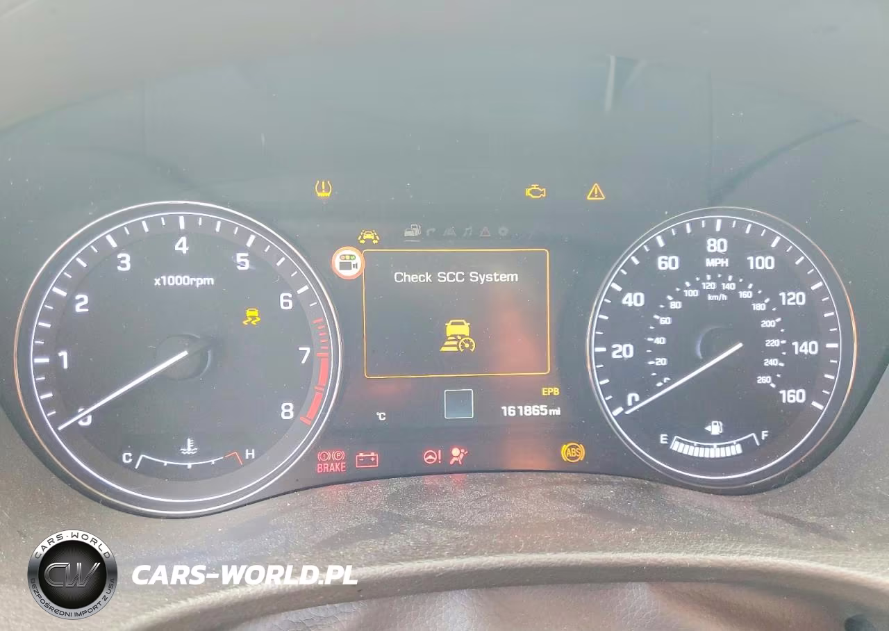 2016 Hyundai Genesis 3.8L VIN:KMHGN4JE2GU127770 - 9