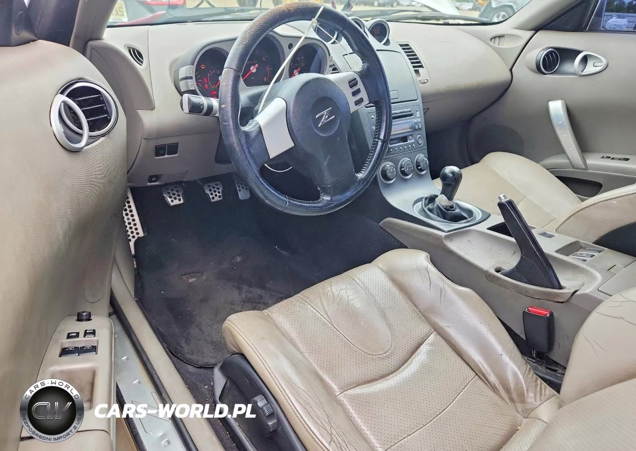 2003 Nissan 350Z Coupe VIN:JN1AZ34E83T010105 - 8
