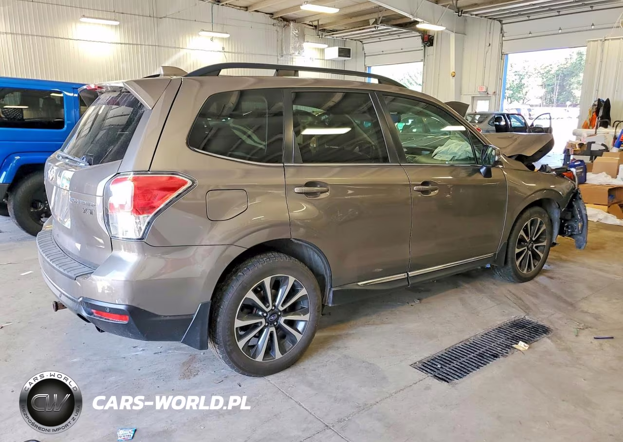 2017 Subaru Forester 2.0Xt Touring VIN:JF2SJGWC6HH496047 - 3