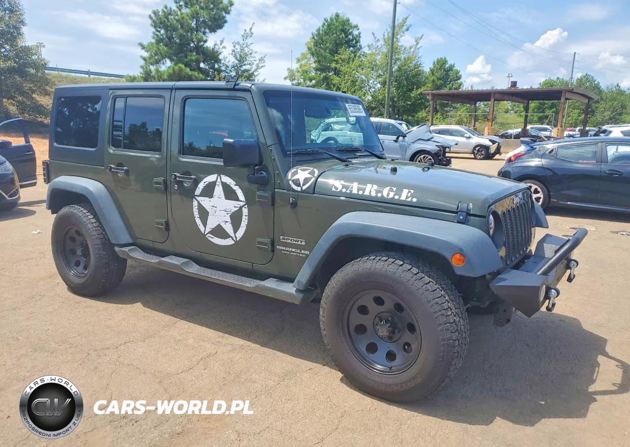 2015 Jeep Wrangler Unlimited Sport VIN:1C4BJWDG1FL759697 - 4